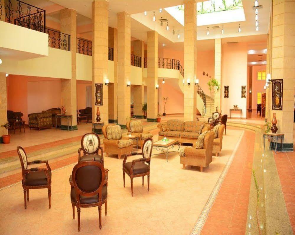 Tolip Inn Resort Fāʼid Kültér fotó